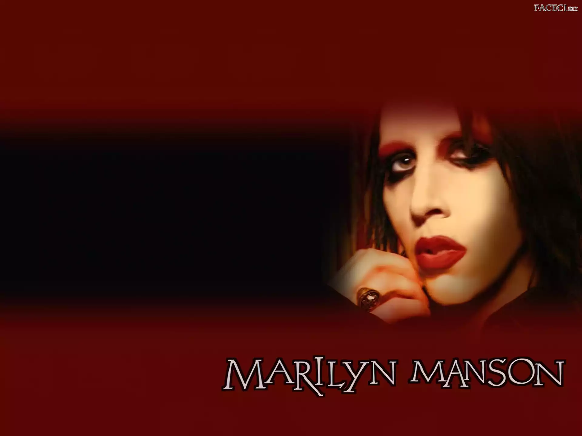 Makijaż, Marilyn Manson, Sygnet